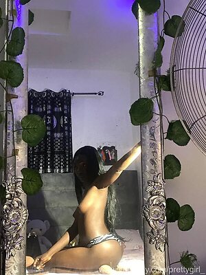 Succubus leaked photo #5