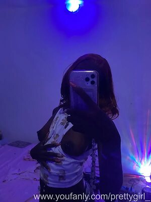 Succubus leaked photo #7
