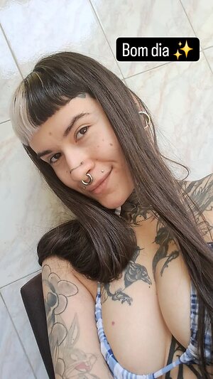 Sue Okowinsky leaked photo #22