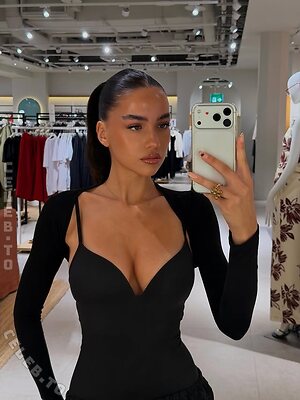 Suela Mehmedi Nude Leaked Photo #9