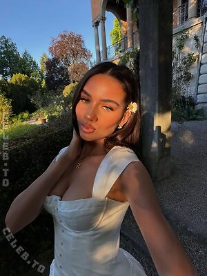 Suela Mehmedi photo