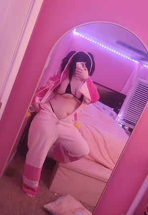 SugaryMello leaked photo #4
