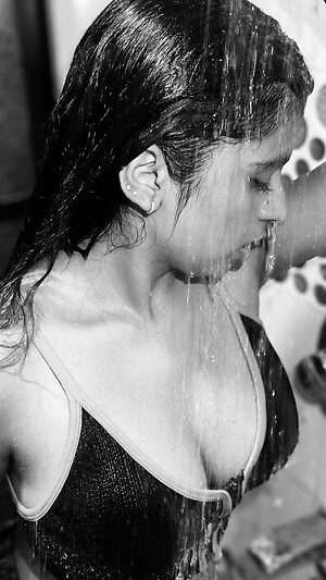 SUHANA KHAN leaked photo #34