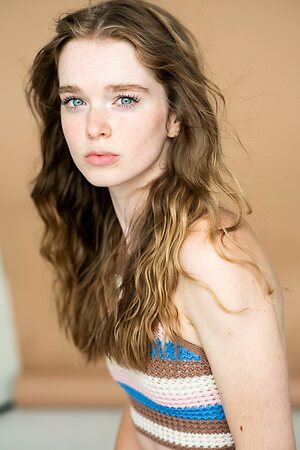 Summer H. Howell leaked photo #42