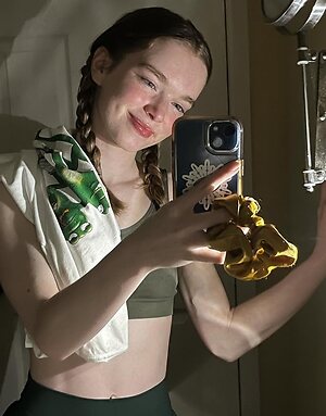 Summer Howell leaked photo #28