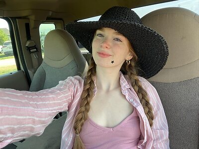 Summer Howell leaked photo #119