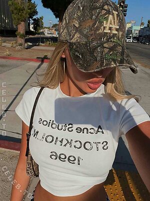 Summer Rose Hart photo