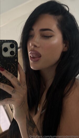 Summer Soderstrom leaked photo #255