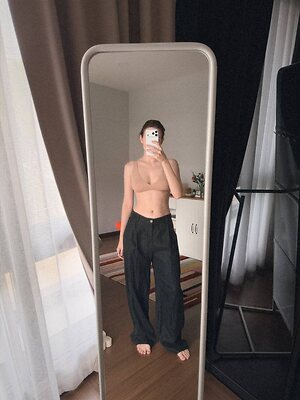Summer leaked photo #4