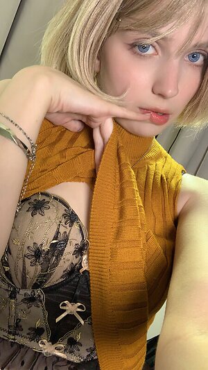 Sun A leaked photo #58