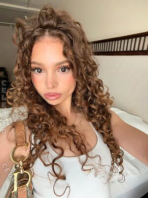 Sunday Kalogeras Nude Leaked Photo #2