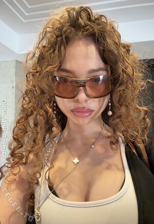 Sunday Kalogeras Nude Leaked Photo #20