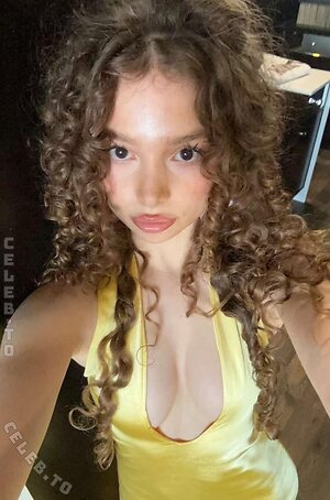 Sunday Kalogeras Nude Leaked Photo #38