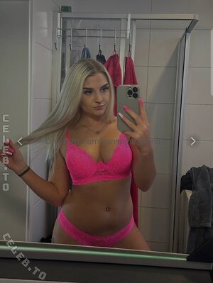 sunshineblondie photo