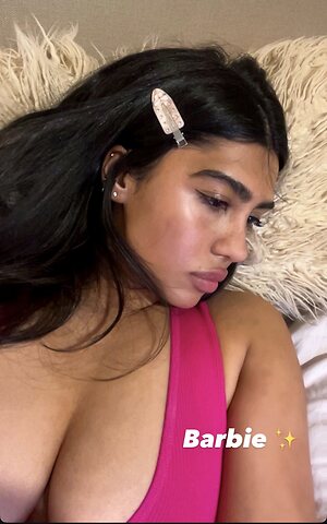 Sunya Siddiqui leaked photo #24