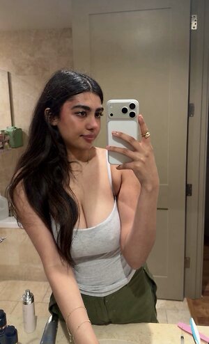 Sunya Siddiqui leaked photo #56