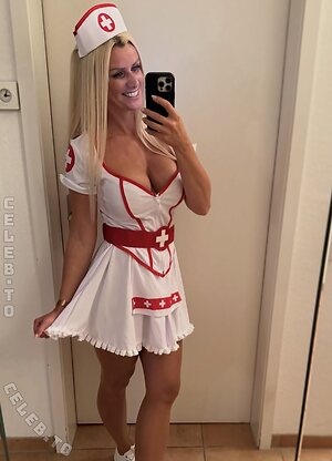 sunyyy Nude Leaked Photo #9