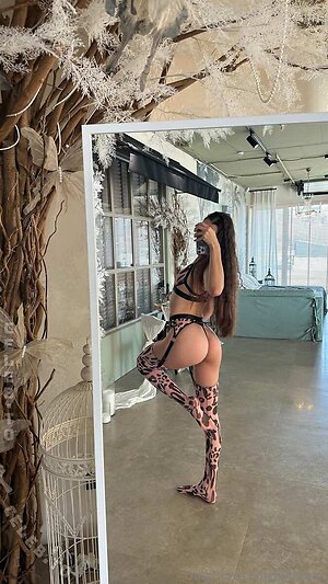 Suprabae leaked photo #23