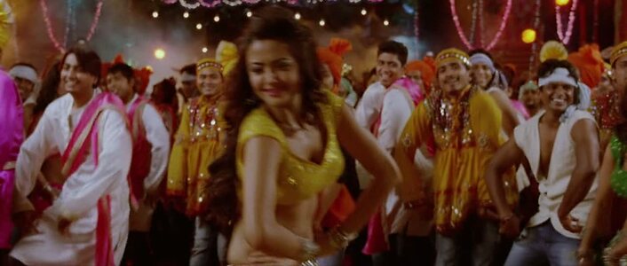 Surveen Chawla leaked photo #6