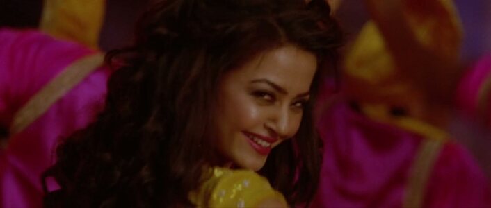 Surveen Chawla leaked photo #24