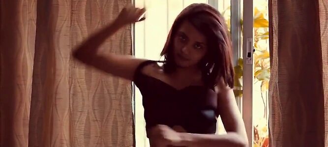 Surveen Chawla leaked photo #36