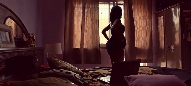 Surveen Chawla leaked photo #41