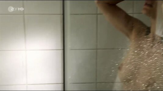 Susan Anbeh leaked photo #10