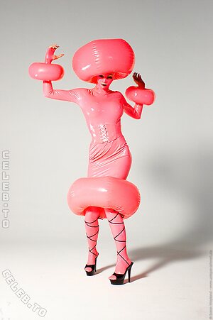 Susan Wayland Nude Leaked Photo #1842