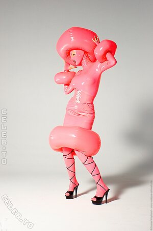 Susan Wayland Nude Leaked Photo #1843