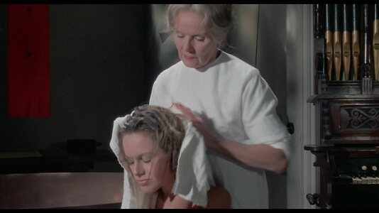 Suzanna Leigh leaked photo #58