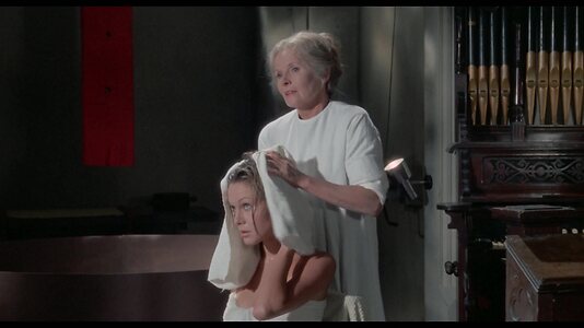 Suzanna Leigh leaked photo #60