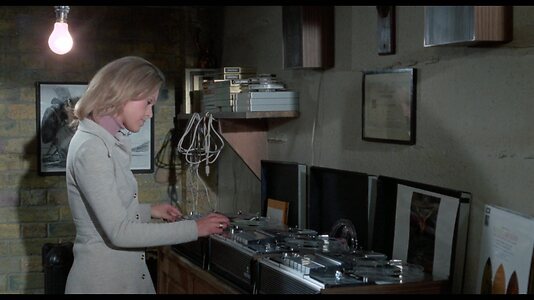 Suzanna Leigh leaked photo #64