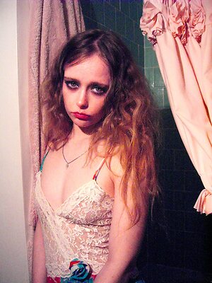 Suzanna Son leaked photo #11