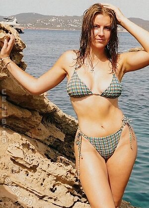 Suzie Taylor Nude Leaked Photo #7