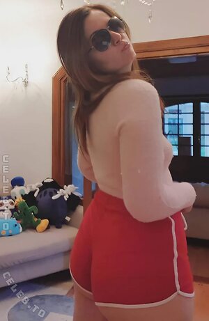 Suzy Lu Nude Leaked Photo #4