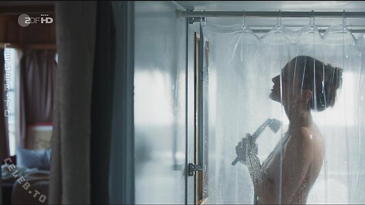 Svenja Jung Nude Leaked Photo #8