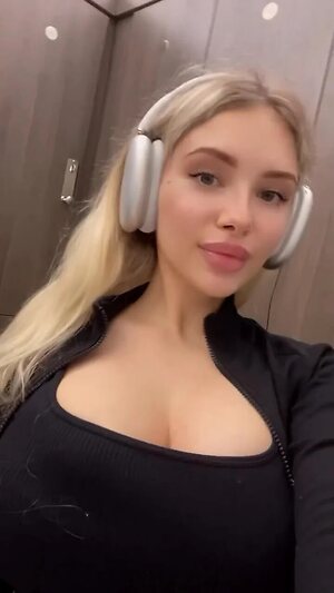 Sveta S Nude Leaked Photo #16