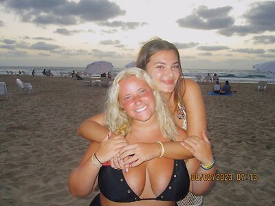 Sweet Kayla W FFW leaked photo #18