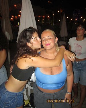 Sweet Kayla W FFW leaked photo #72