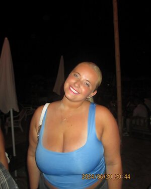 Sweet Kayla W FFW Nude Leaked Photo #73