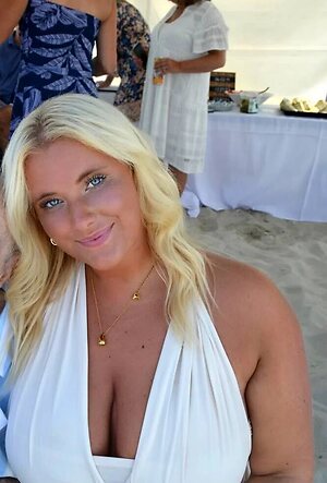 Sweet Kayla W FFW leaked photo #77