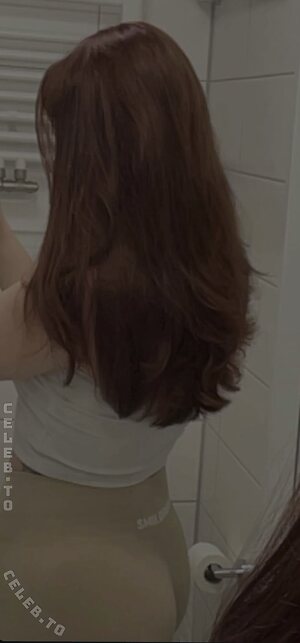 S_xfie13 leaked photo #2