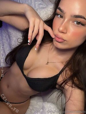 Sxmara Nude Leaked Photo #5