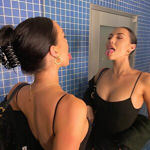 Sydney Lynn Carlson leaked photo #27