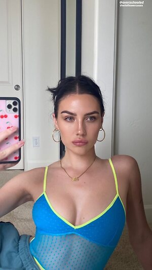 Sydney Lynn Carlson leaked photo #36