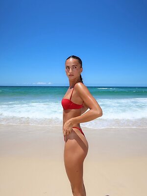 Sydney Marshall leaked photo #4