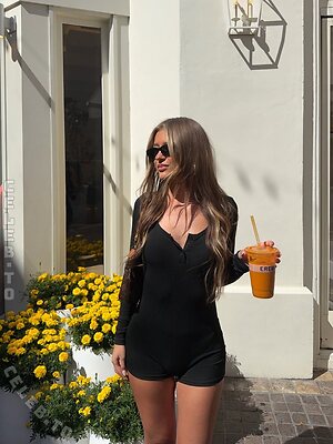 Sydney Ramolla photo