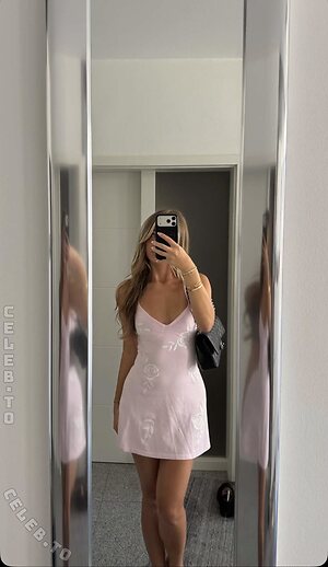 Sydney Ramolla photo