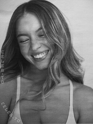 Sydney Sweeney Nude Leaked Photo #141