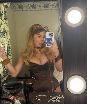 Sydney Sweeney photo